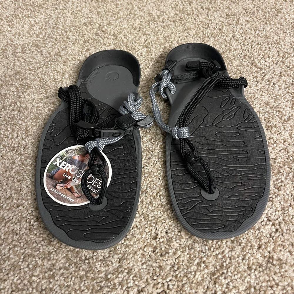 Zero Shoes Aqua Cloud Sandals Women’s Size 8
